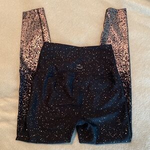 Beyond Yoga Full length leggings - like new - size medium